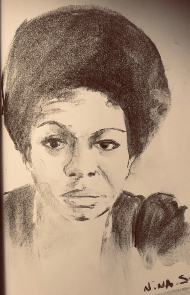 Portrait dessiné d’une femme aux cheveux volumineux, vue de face